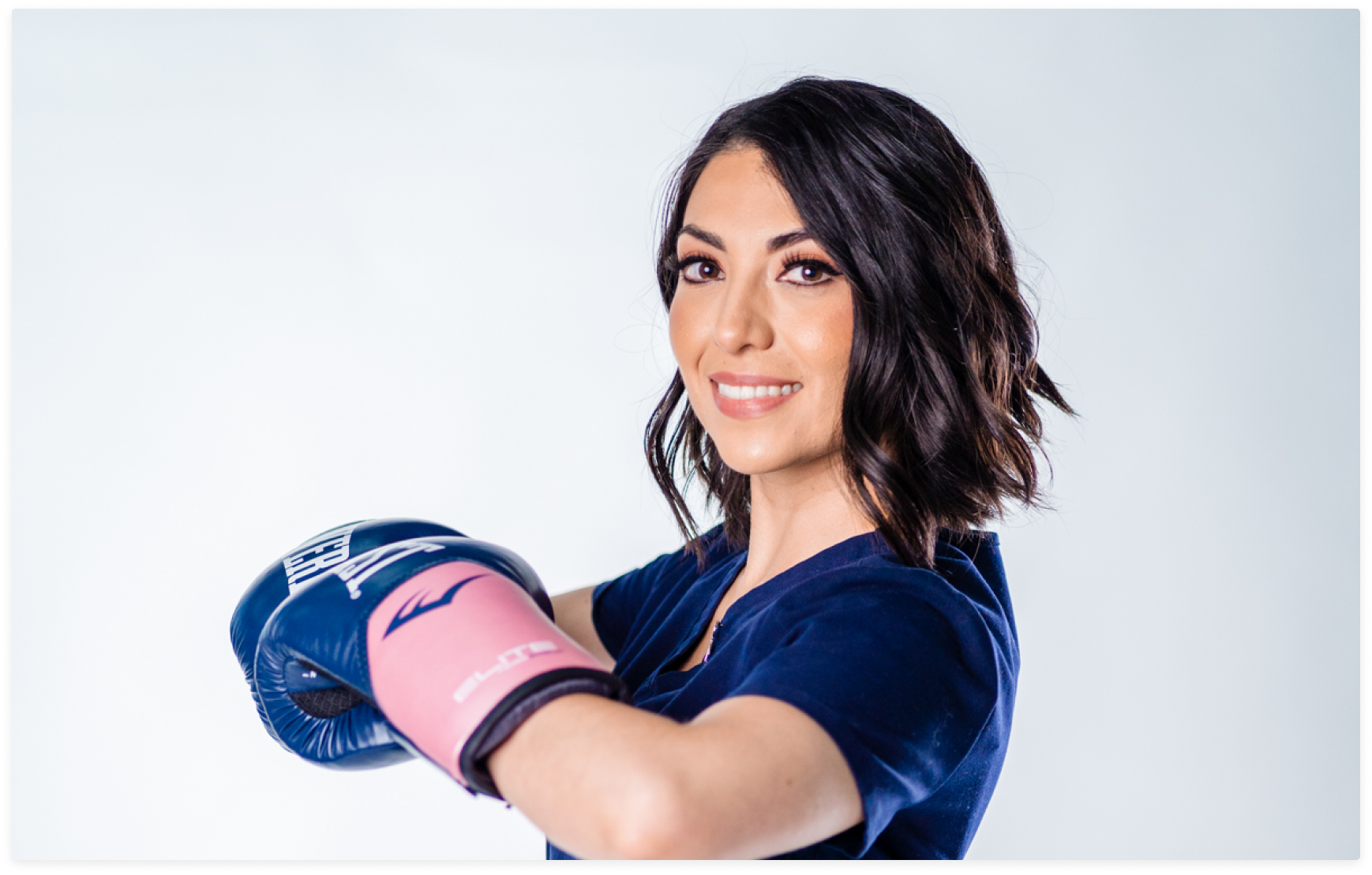 Dra. Astrid Mayen - Ginecologa